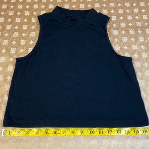 DIVIDED-Brand Black Mock Turtle-Neck Cropped Tank Top in Large. EUC!
